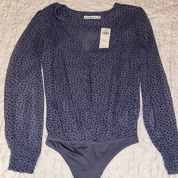 Abercrombie & Fitch Tops - Abercrombie Printed Blouse Bodysuit